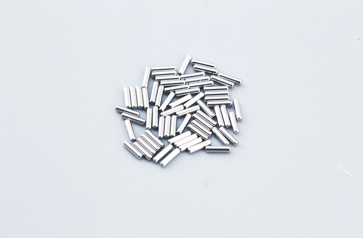Micro Precision Axle Shafts Point Hardening Mobile Vibration Motor Shaft